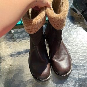 Men’s size 14 UGG boots